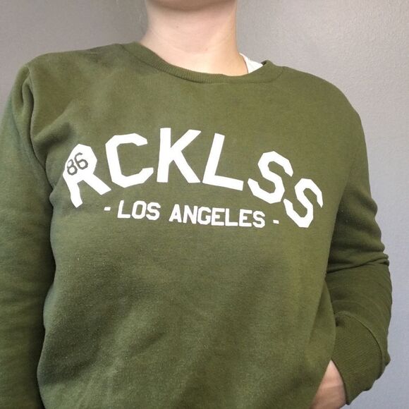 Y&R • Green Young and Reckless Sweater Large - Picture 2 of 6